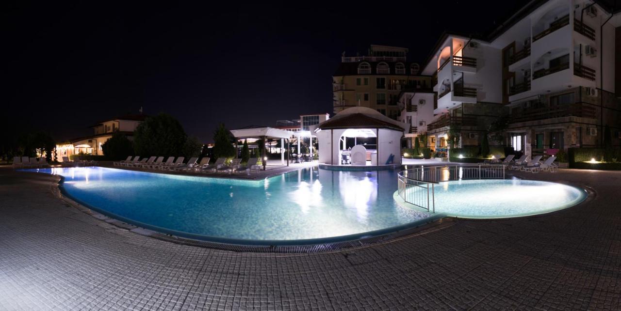 Vm Apartments Robinson Beach Pomorie Exteriör bild